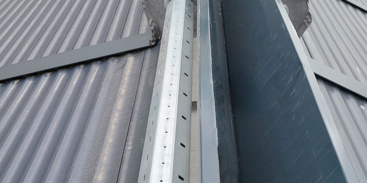 rulouri exterioare acoperis rulouri acoperis gri antracit rulouri exterioare din aluminiu pentru acoperis